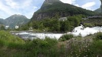 28 waterval en fjord