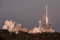 De lancering van de Falcon 9 met de Dragon capsule